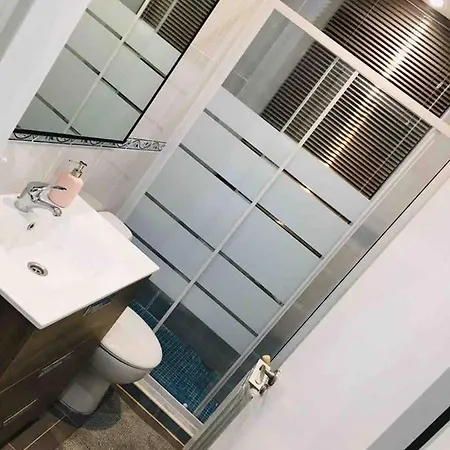 Apartamento Gvibes2 *